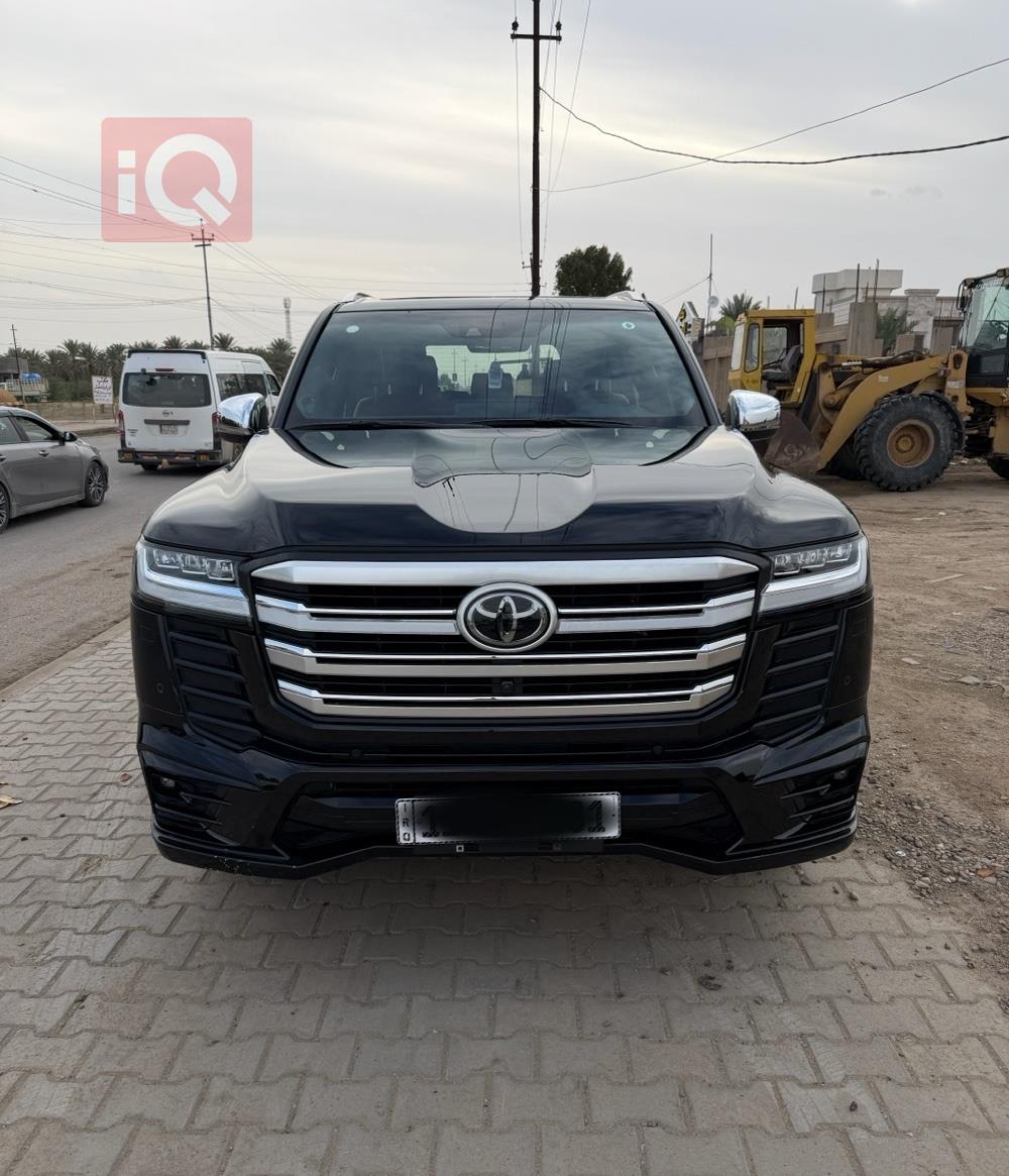 تويوتا لاندكروزر